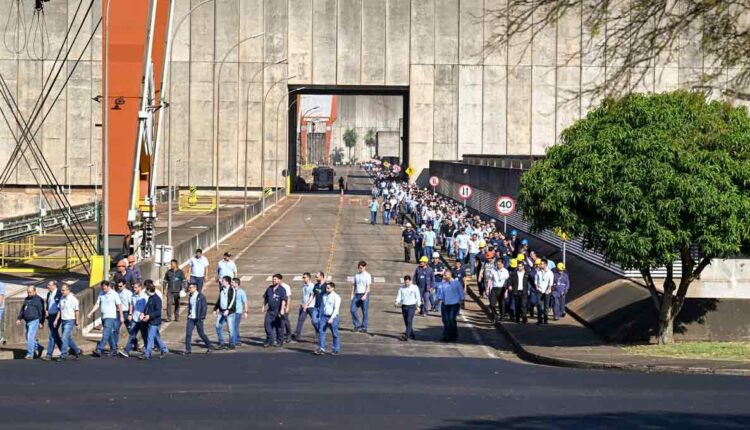 Vagas são para atuação em Foz do Iguaçu, com possibilidade de alocação em outros escritórios da companhia. Foto: Alexandre Marchetti/Itaipu Binacional