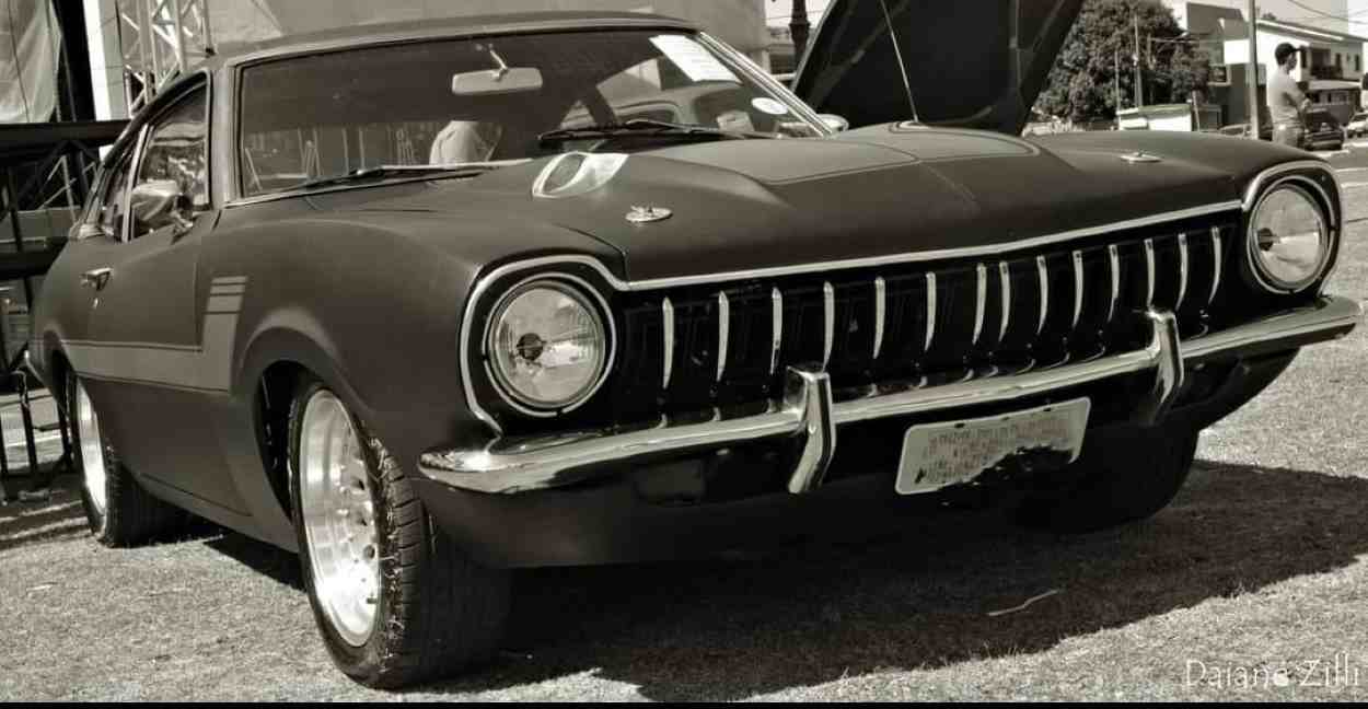 Exposição de carros antigos movimenta a fronteira neste fim de semana