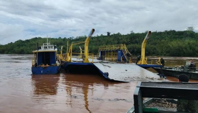 Balsa estava vazia no momento em que foi arrastada. Foto: Gentileza/PNA