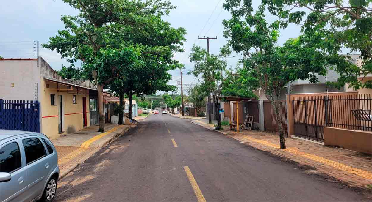 Moradores do Jardim Ipê enfrentam “apagões” e temem queima de equipamentos