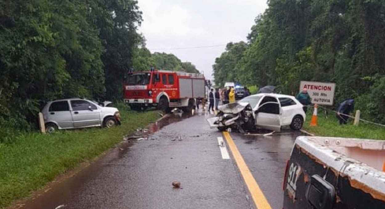Colisão frontal deixa seis feridos em rodovia de Puerto Iguazú