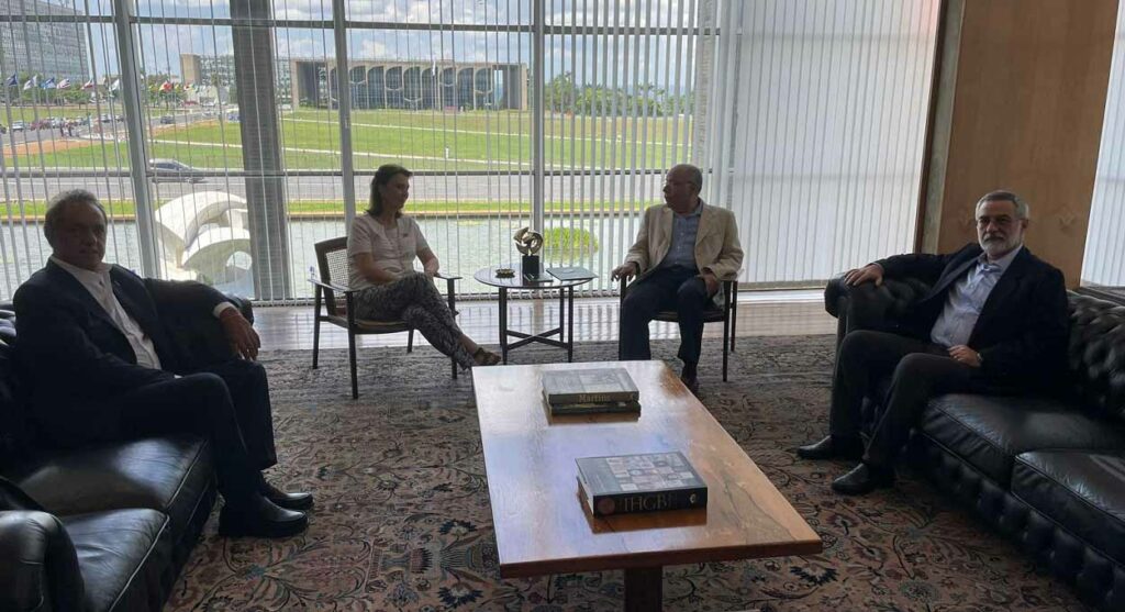 Argentina: em carta, Javier Milei diz querer trabalhar com o Brasil