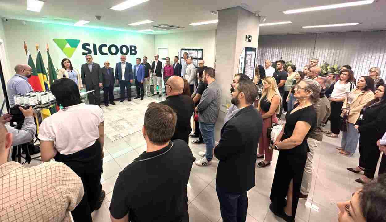 Sicoob inaugura nova agência: justiça financeira e desenvolvimento local