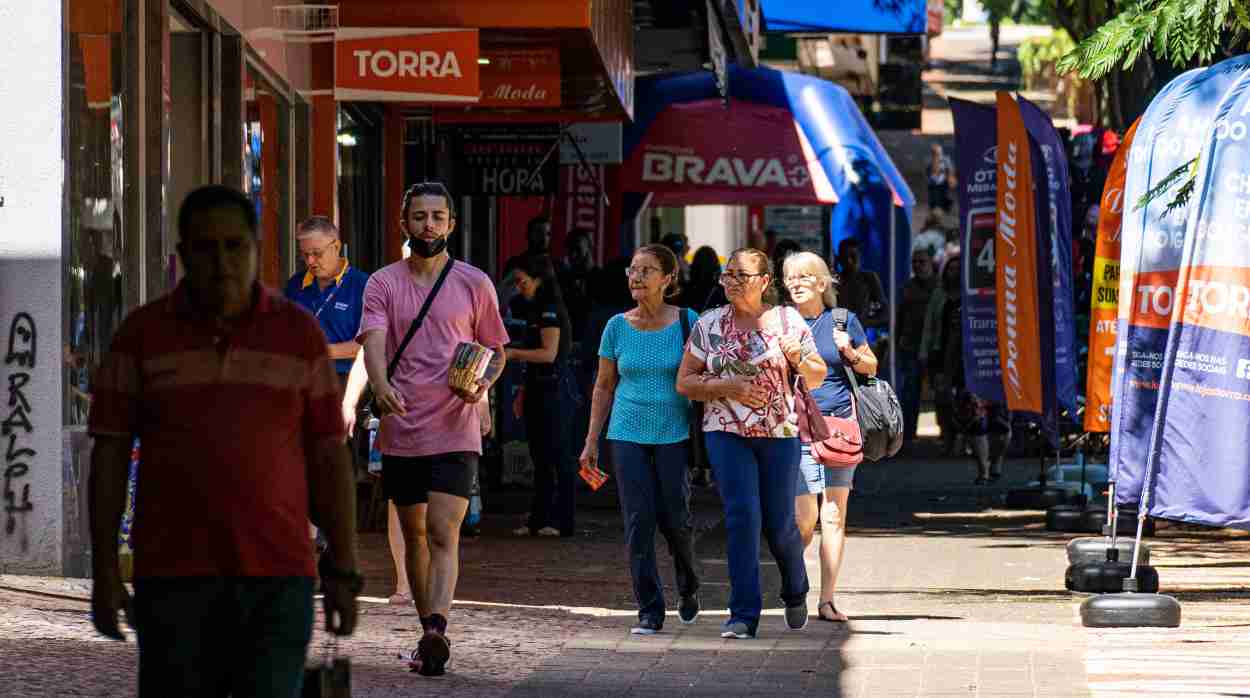 Foz do Iguaçu reúne 200 vagas de emprego