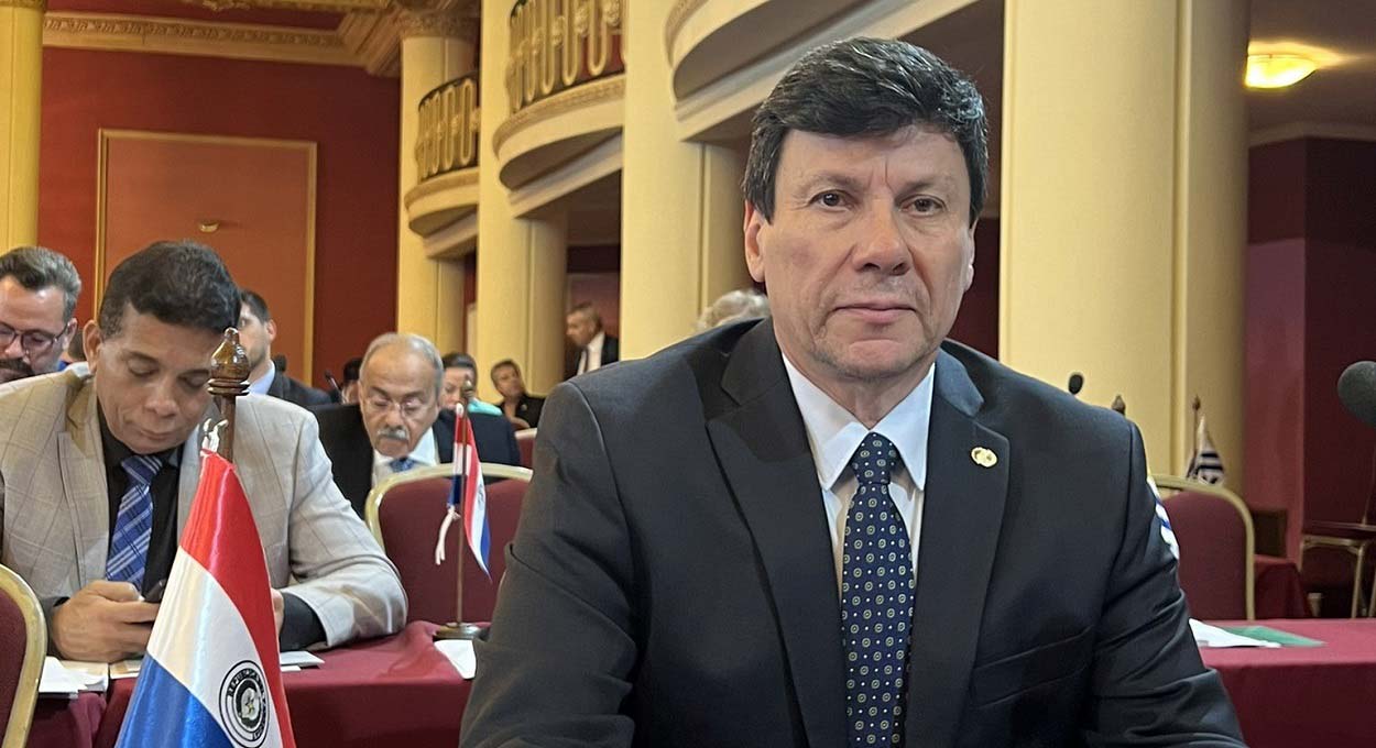 Deputado morre em queda de aeronave no Paraguai