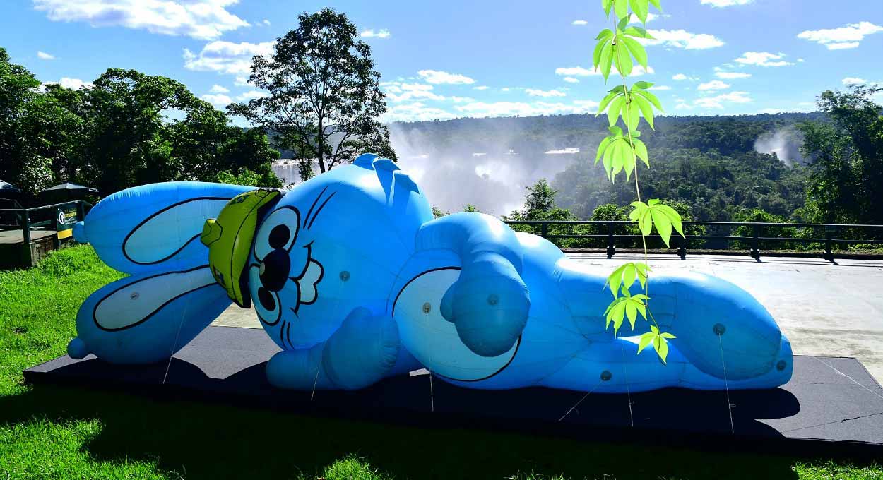 Sansão da Turma da Mônica chega às Cataratas do Iguaçu