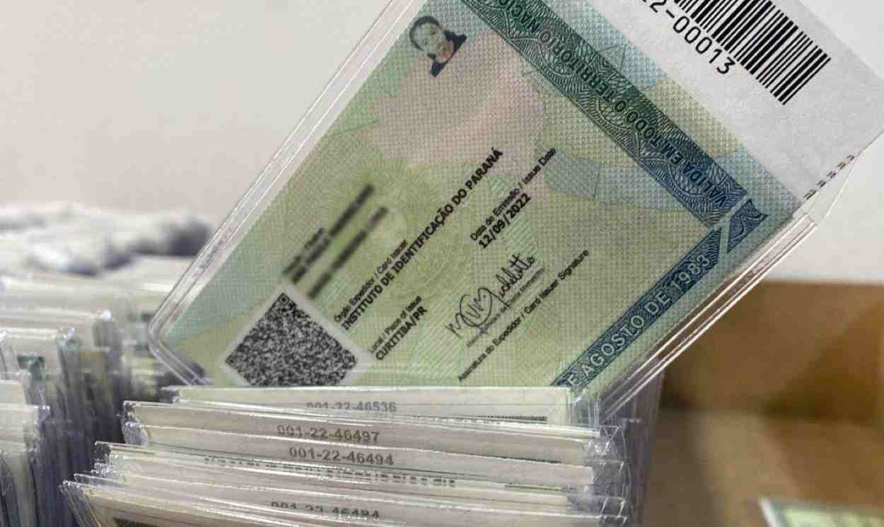 Nova Carteira de Identidade Nacional começa a ser emitida no Paraná