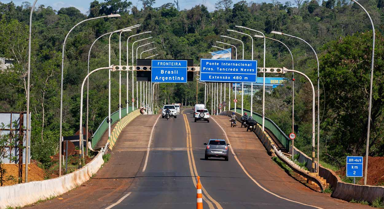 PRF lança cartilha com orientações para os motoristas do Mercosul