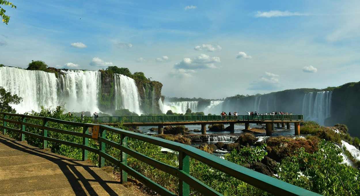 Primeiro fim de semana de 2024 será ensolarado em Foz do Iguaçu