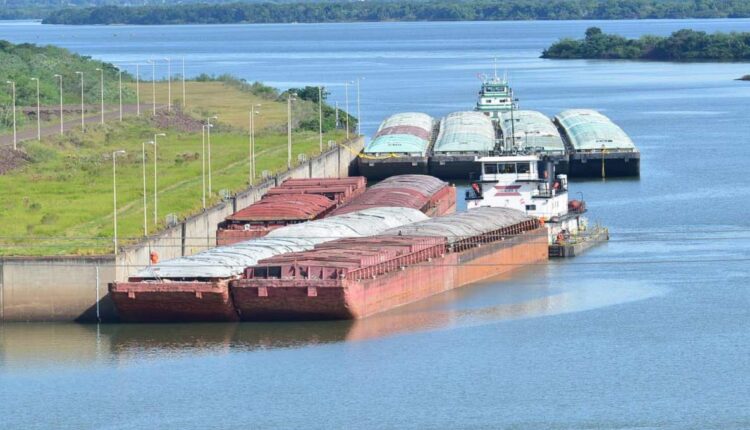 Hidrovia é a principal rota de comércio exterior do Paraguai. Foto: Gentileza/Entidad Binacional Yacyretá (Arquivo)