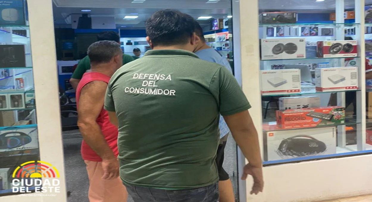 Após ser enganado em loja do Paraguai, turista recupera dinheiro