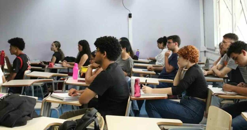 Megaconcurso público oferece 6,6 mil vagas em órgãos federais