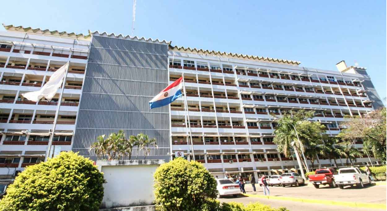 Paraguai alerta para aumento de casos de dengue e covid