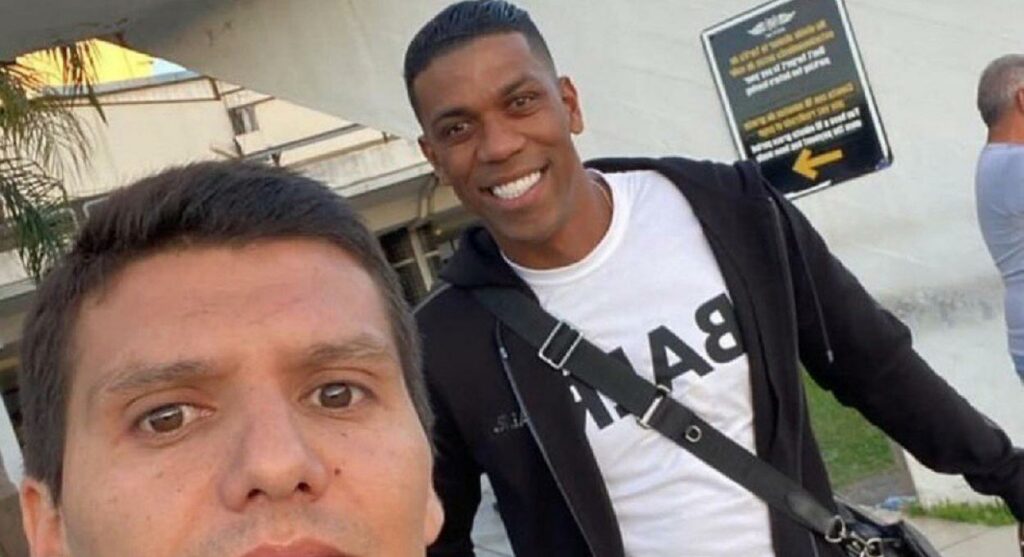 Ex-jogador do Flamengo é contratado por time do Paraguai