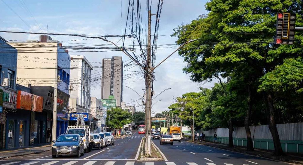PIB de Foz do Iguaçu que inclui Itaipu é irreal e não reflete economia, aponta estudo