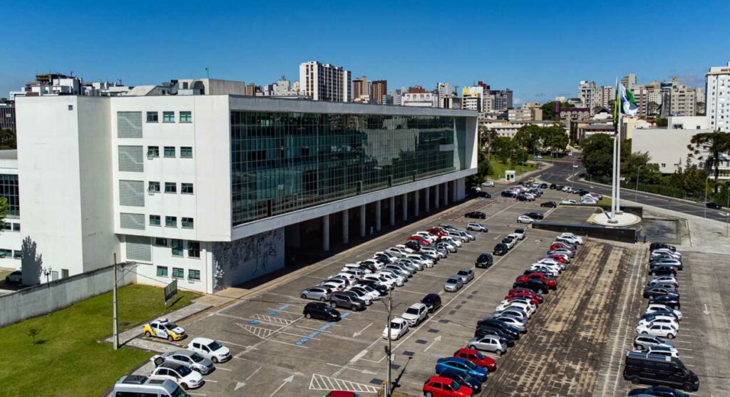 Proteção de dados, Tarifas do transporte e Retorno do Congresso