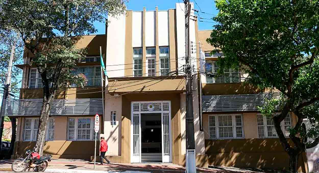 Gasto com diárias de agentes públicos aumenta 57% em Foz do Iguaçu