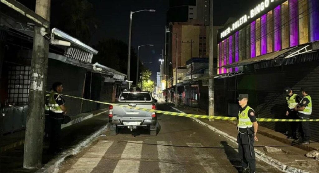 Achado de explosivos em túnel interdita ruas e lojas no Paraguai