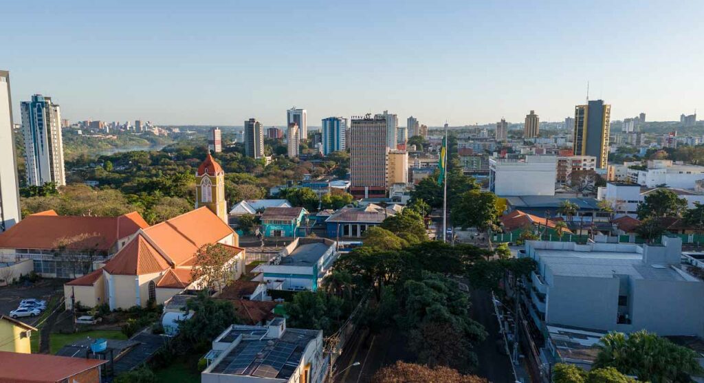 Meteorologia alerta para onda de calor na região de Foz do Iguaçu