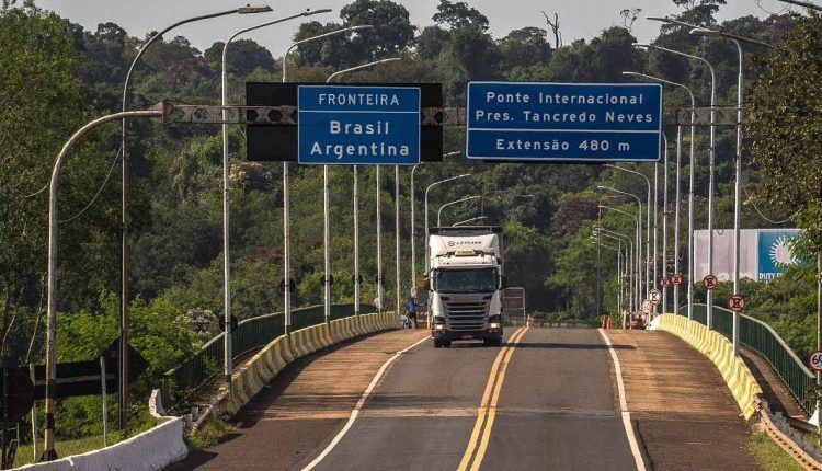 Restrições incluem a Rodovia Nacional 12, que conecta Puerto Iguazú ao restante da Argentina. Foto: Marcos Labanca/H2FOZ