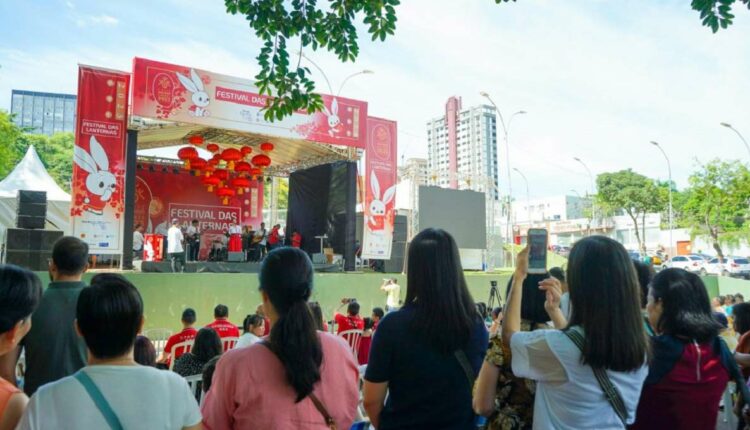 Em 2023, cidade recebeu o Festival das Lanternas, também na Praça da Paz. Foto: Gentileza/Ibrachina