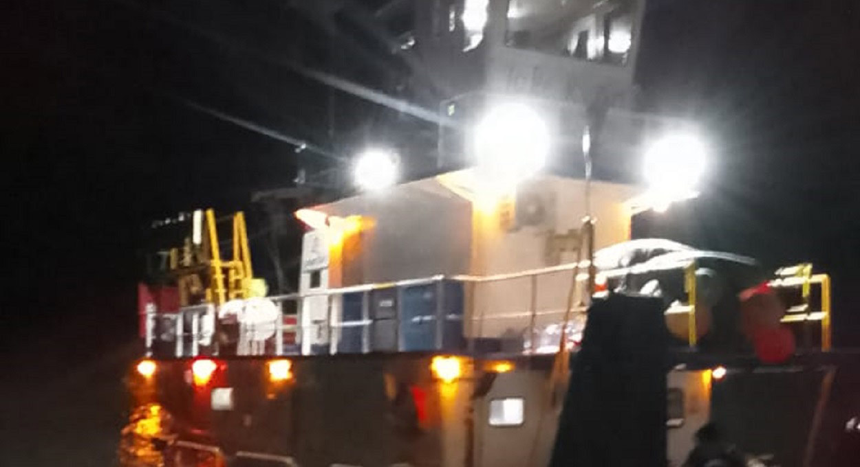 Acidente com rebocador deixa tripulantes à deriva no Rio Paraná