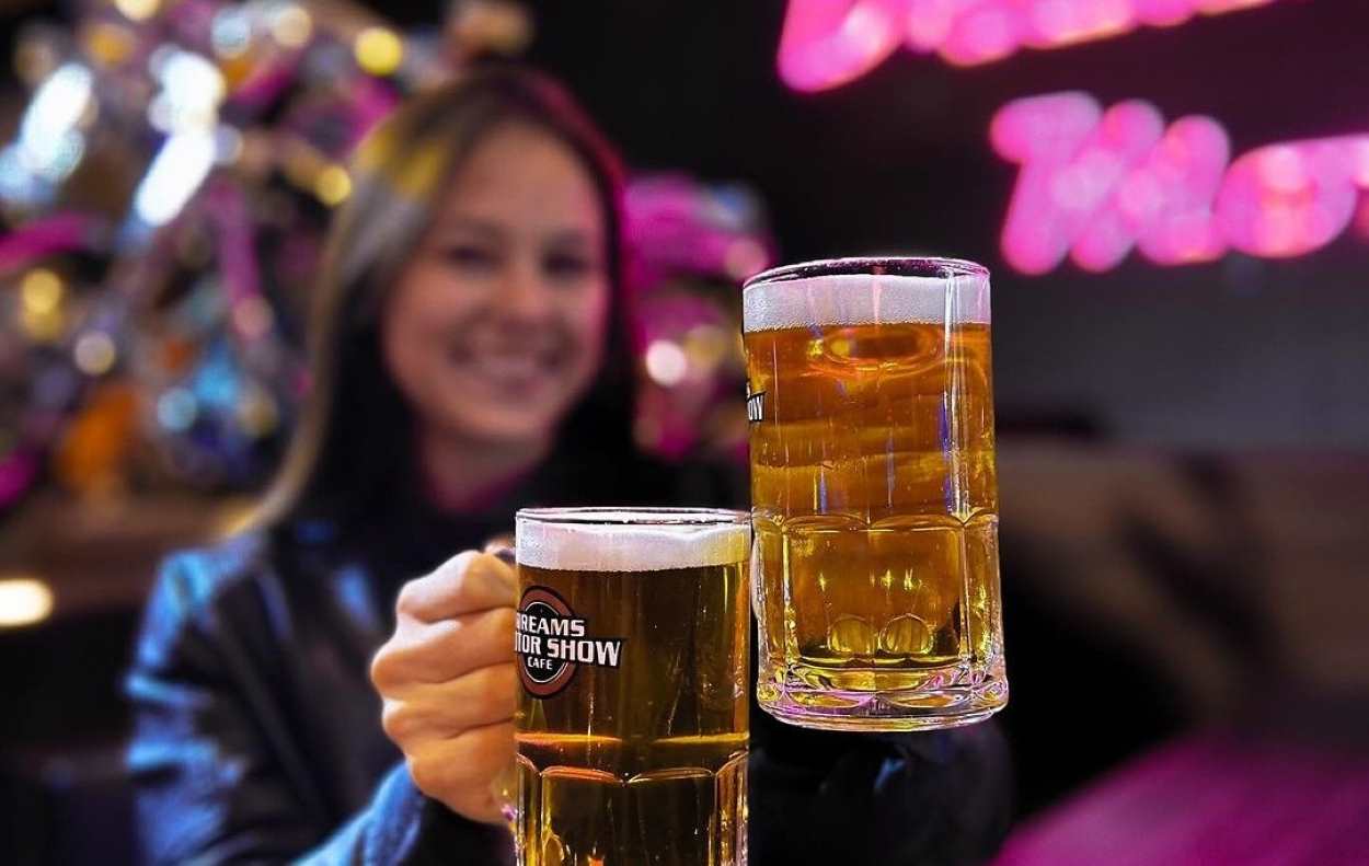 Carnarock embala feriado de carnaval no Dreams Motor Show em Foz do Iguaçu