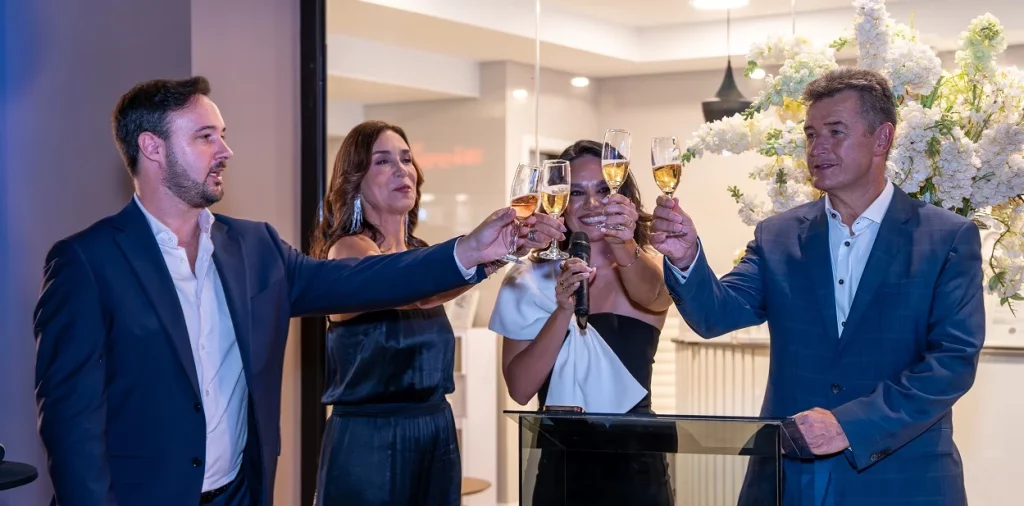 Clínica Hair Recovery inaugura franquia em Ciudad del Este