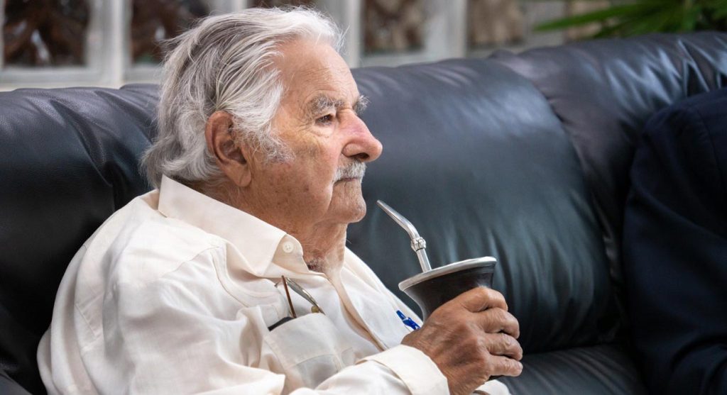Em visita à usina de Itaipu, Pepe Mujica defende a integração