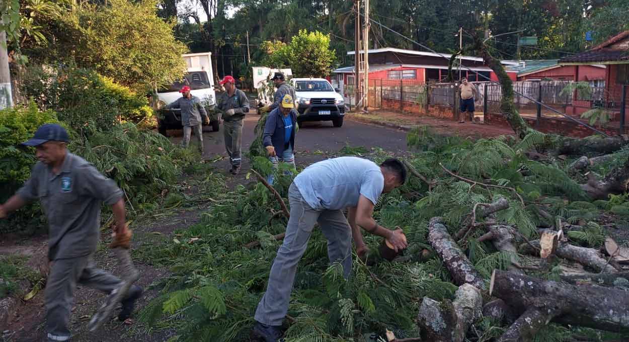 Temporal provoca estragos em Puerto Iguazú e no Paraguai