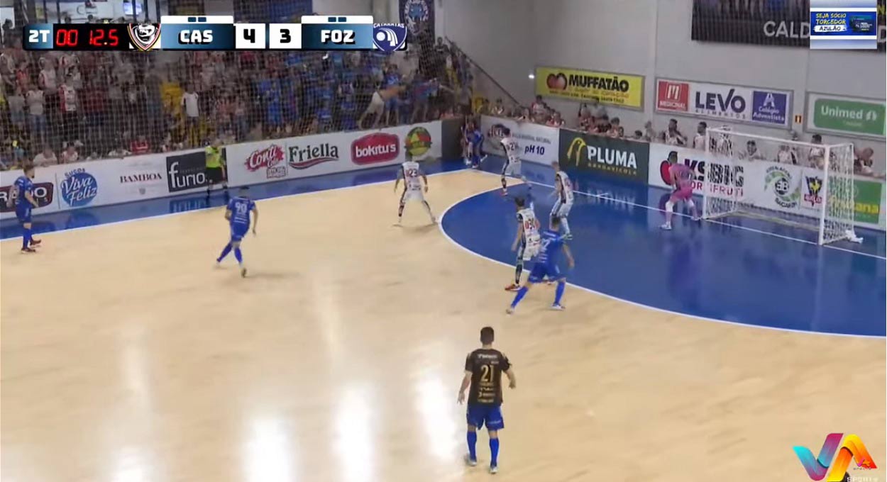 Nos segundos finais, Foz Cataratas teve duas chances para empatar a partida. Imagem: Reprodução/V.A. Sports