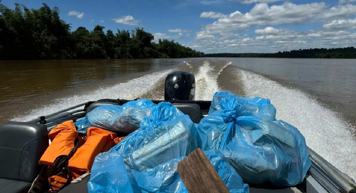 Trabalho ocorreu no trecho superior do Rio Iguaçu, de acesso restrito. Foto: Gentileza/Parque Nacional do Iguaçu