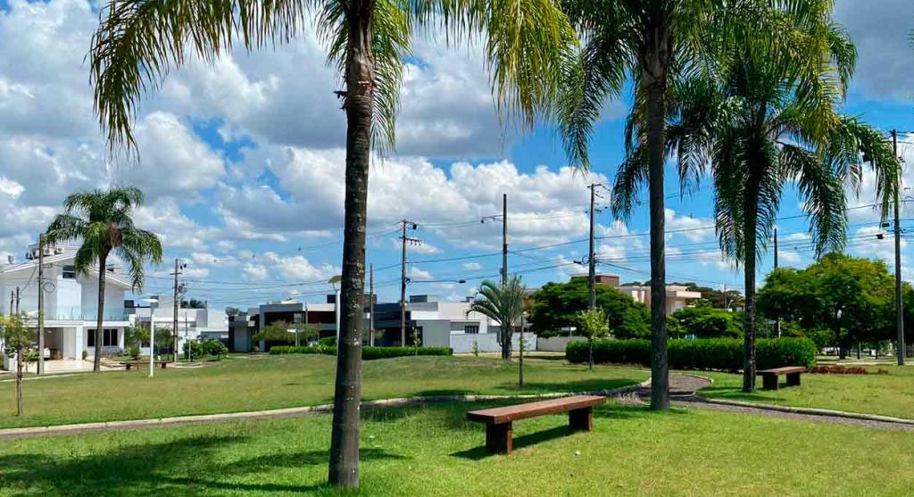 “Ilhas dentro das cidades”? Conheça os impactos que os condomínios fechados trazem à urbanização
