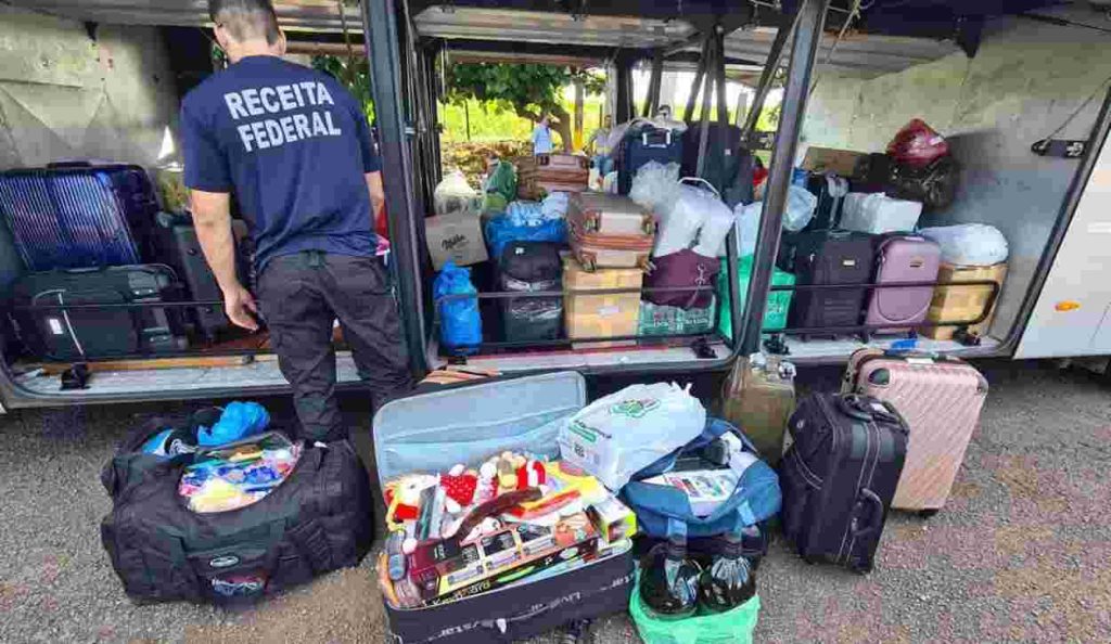 Receita Federal recolhe R$ 700 mil em mercadorias na BR-277