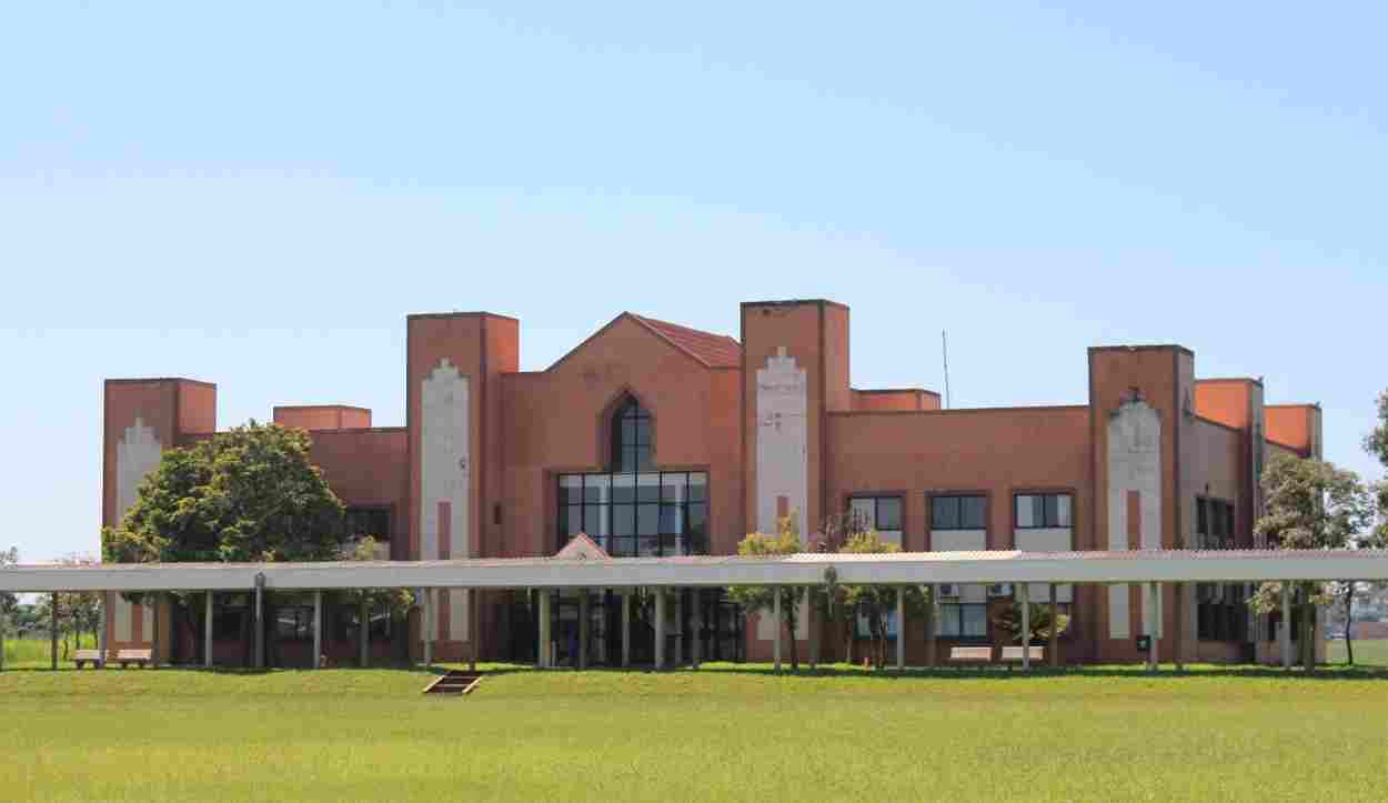Unioeste em Foz do Iguaçu oferta vagas remanescentes na graduação