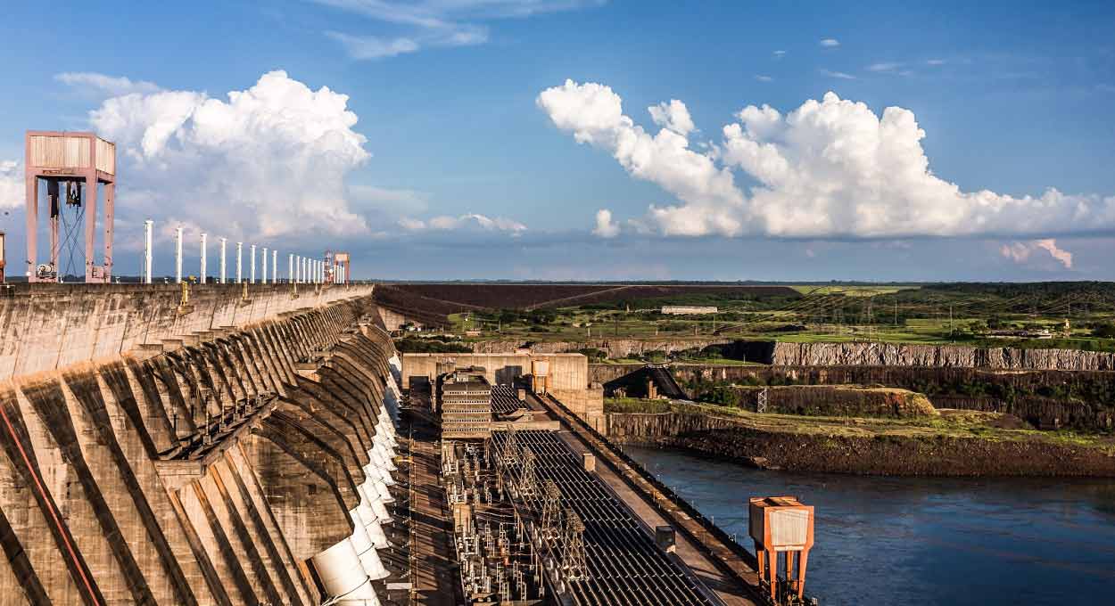 Usina de Itaipu espera atingir marca histórica no sábado (9)
