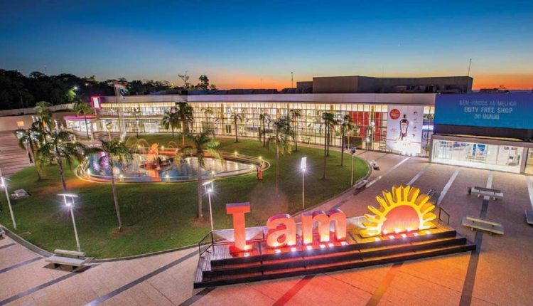 Centro de compras fica metros antes da aduana argentina, sem necessidade de entrar na fila. Foto: Gentileza/DFS