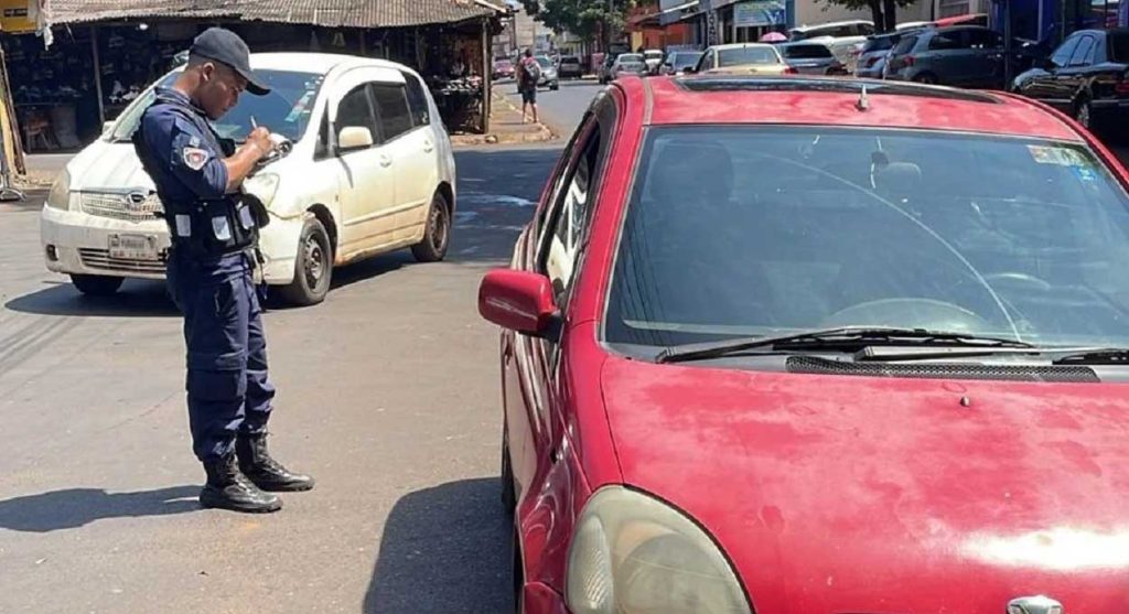 Prefeitura de Ciudad del Este expõe veículos infratores na internet