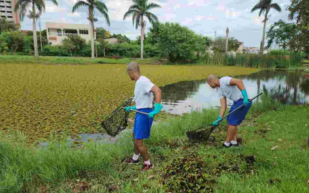 Lago Monjolo passa por limpeza em ação pelo Dia Mundial da Água