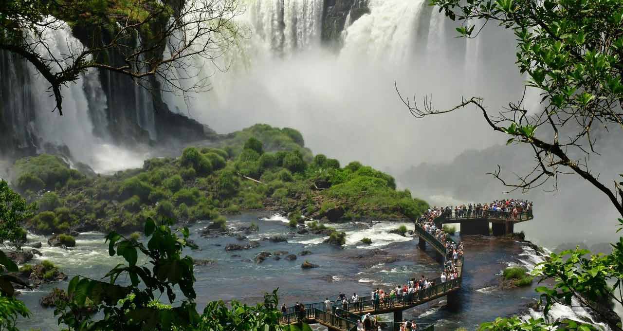 Cataratas concorre ao “Oscar do Turismo” – saiba como votar