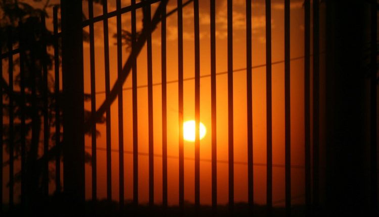 O calor excessivo é o exemplo da falta de cuidado com tudo que envolve o meio ambiente.