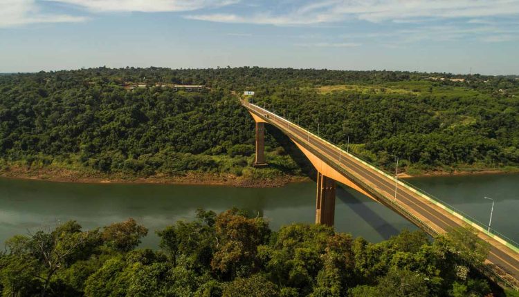 Ponte Tancredo Neves é a fronteira terrestre com maior registro de entradas e saídas do território argentino. Foto: Marcos Labanca/H2FOZ
