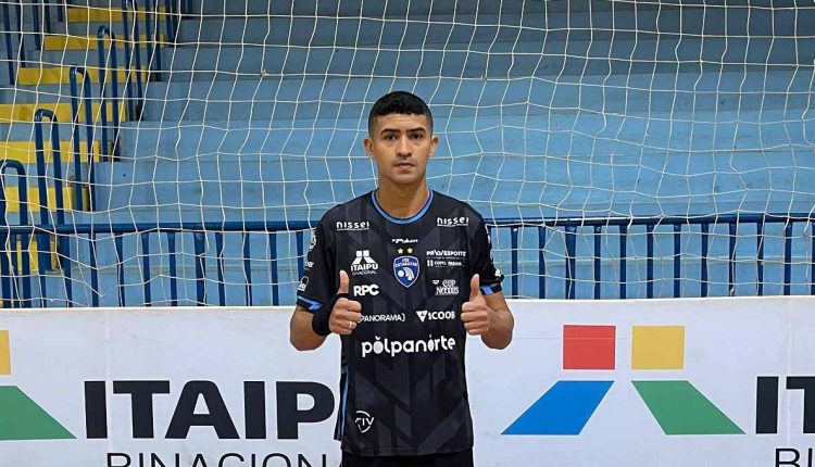 Estreia do jogador poderá ser já na segunda (22), contra o Joinville. Foto: Jorge Augusto/Foz Cataratas Futsal
