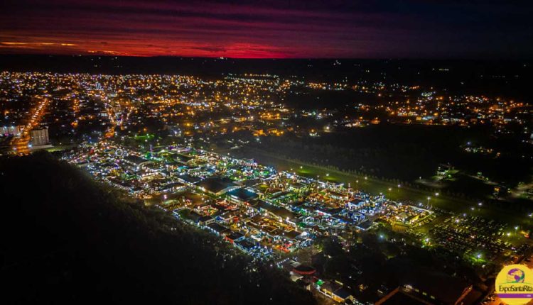 Vista aérea noturna da edição 2023 do evento. Foto: Gentileza/Expo Santa Rita (Arquivo)