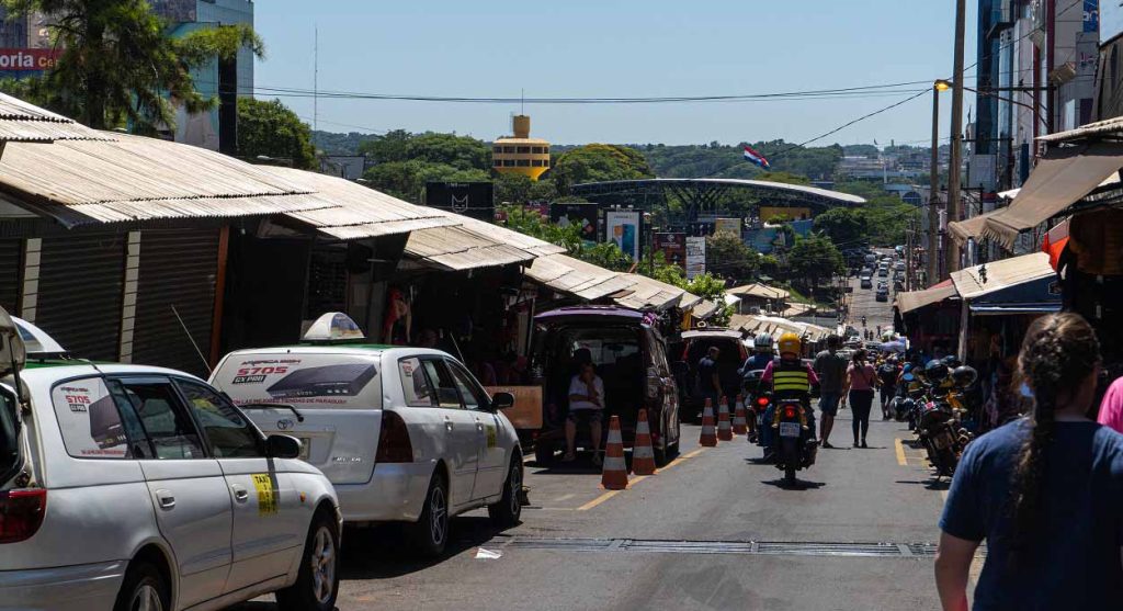 Confira o funcionamento das lojas do Paraguai na quarta-feira, 1.º de maio
