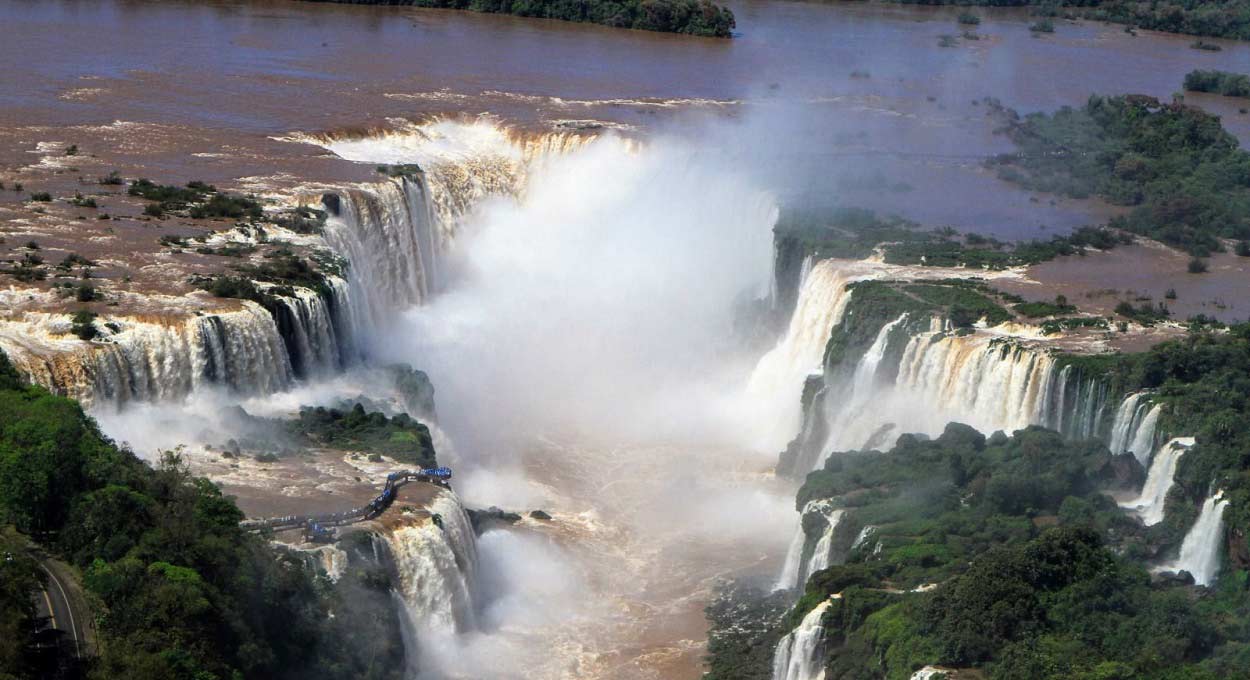 Parque Nacional do Iguaçu abrirá mais tarde no domingo (5)