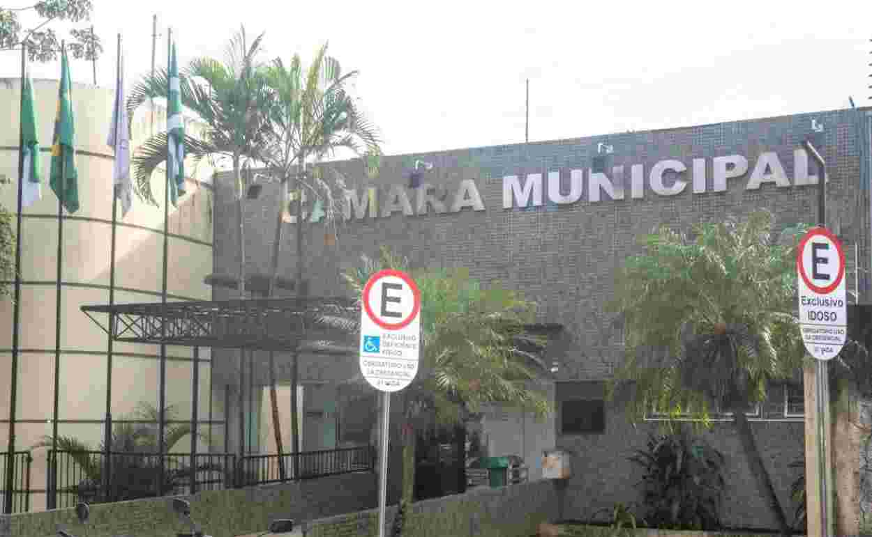 Janela para troca de partido sem perda de mandato termina sexta-feira