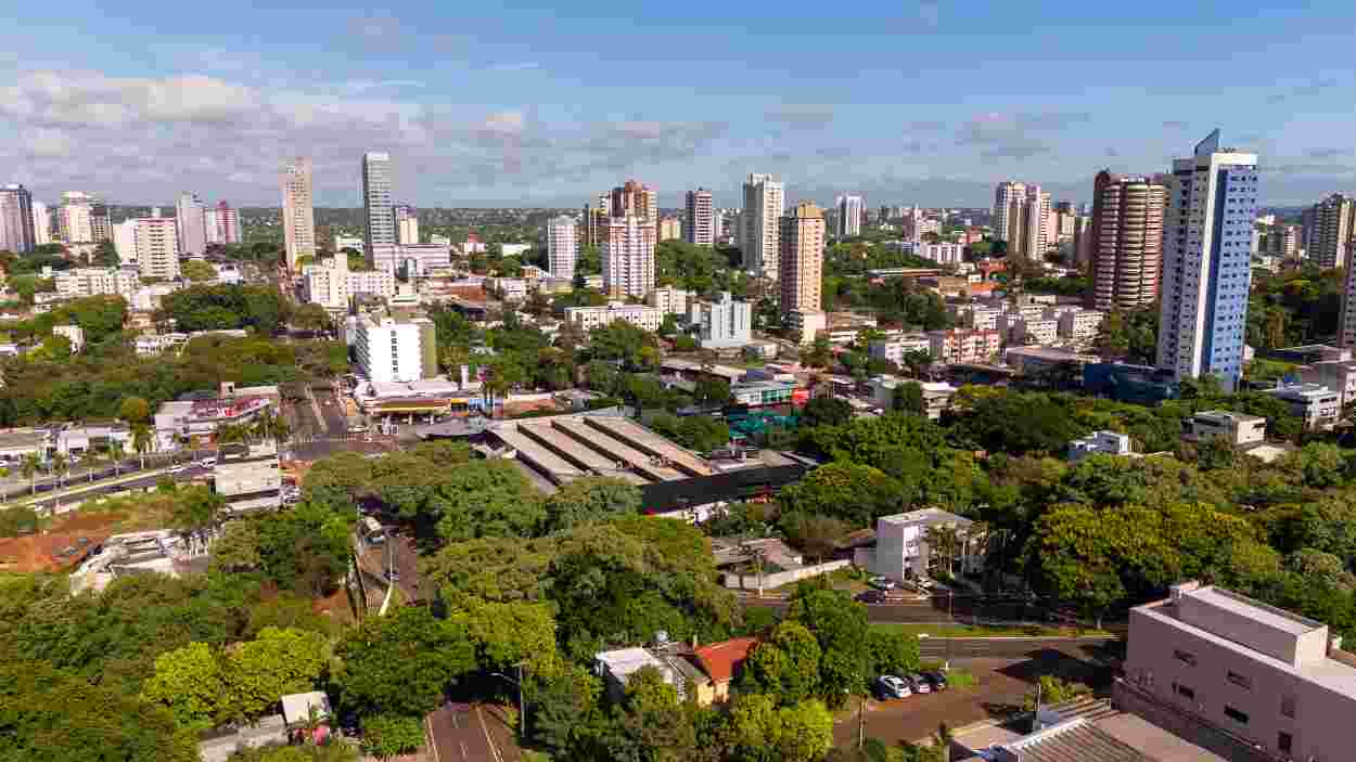 Artesã, manobrista e mais 300 vagas de emprego abertas em Foz do Iguaçu