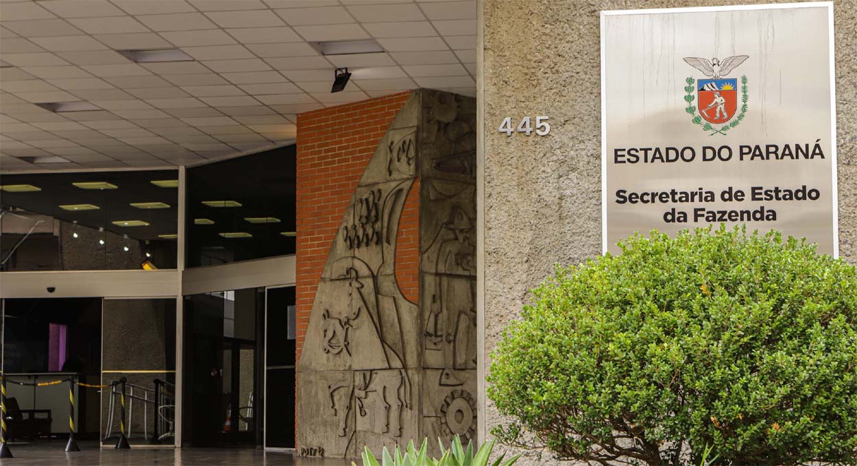 Golpes, Segredos do Paraná e Pesquisa eleitoral