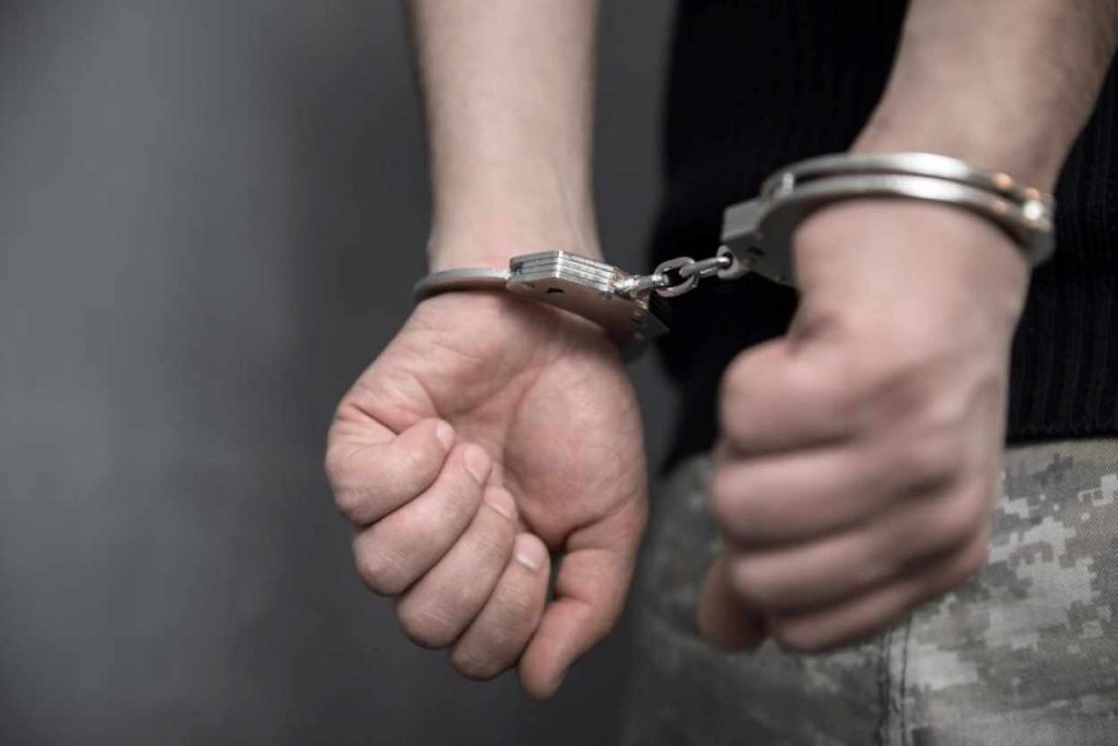 Homem é preso por descumprir medida protetiva em Foz do Iguaçu